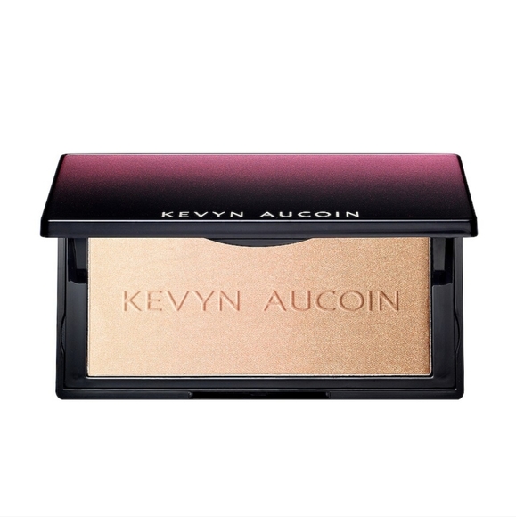 Kevyn Aucoin Other - NIB KEVYN AUCOIN The Neo Highlighter in Sahara Golden Rose Glow